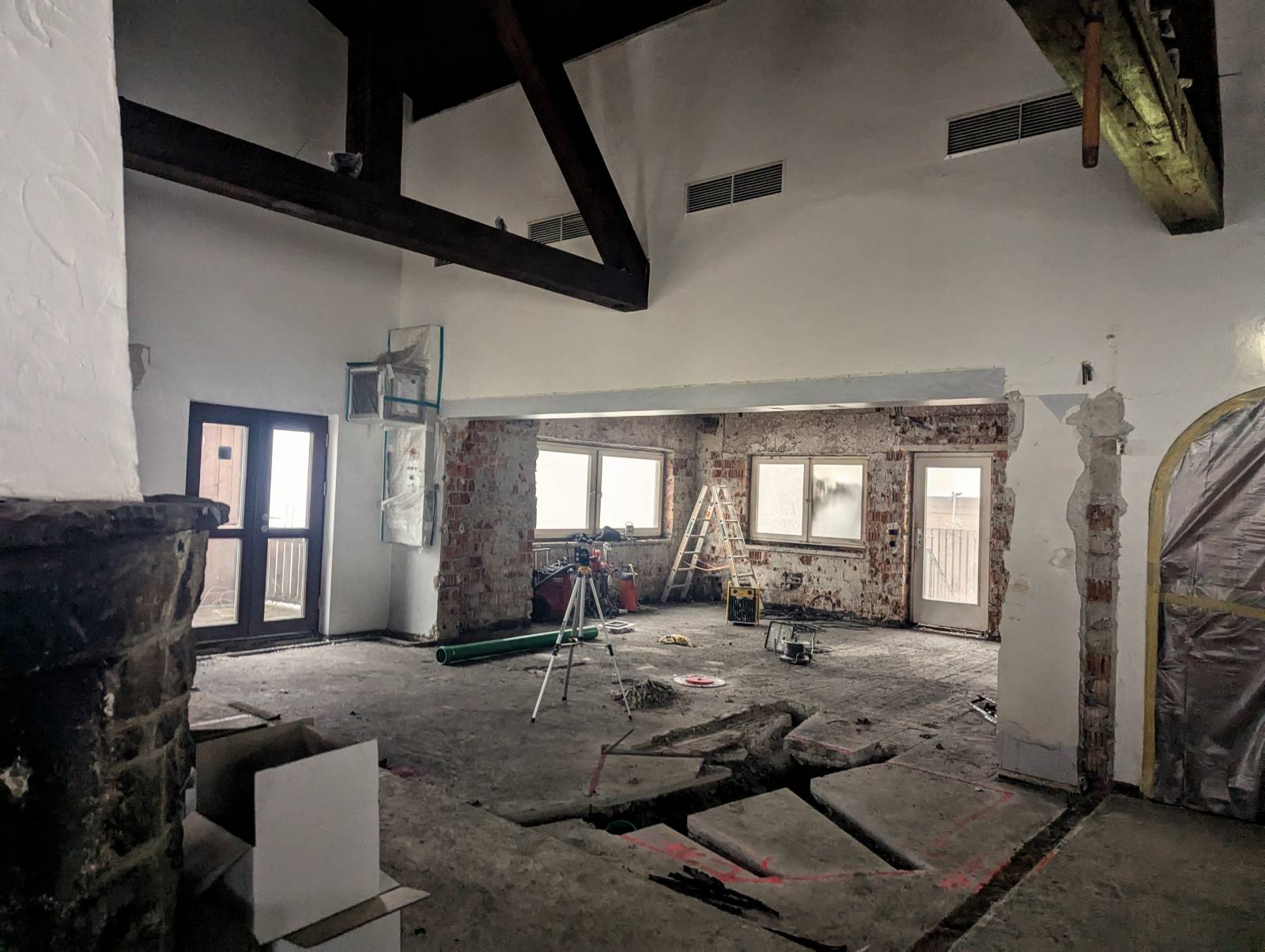 Renovierungsupdate von der Eibsee Alm Symbolfoto