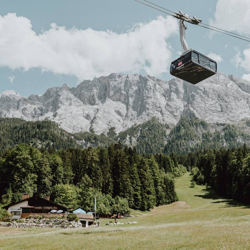 The Zugspitze awaits: Up to the summit! - Hotel Eibsee